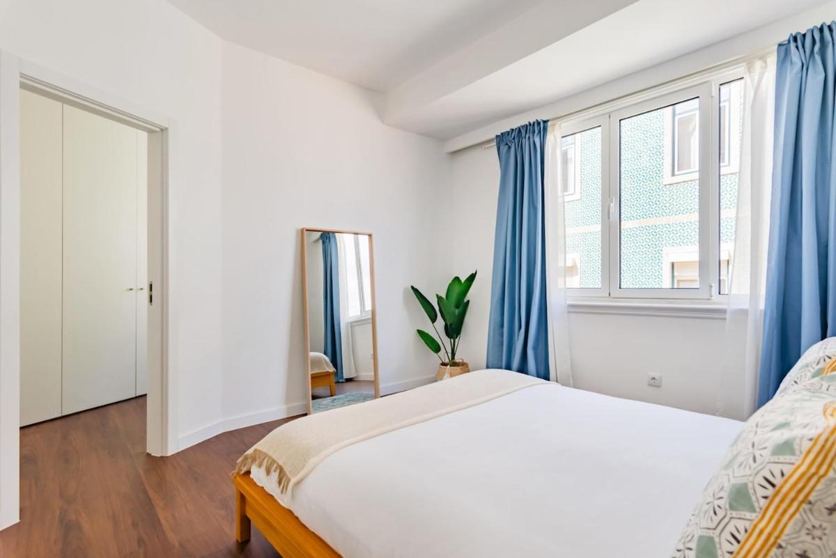 2br Cardiff With Balcony Apartment