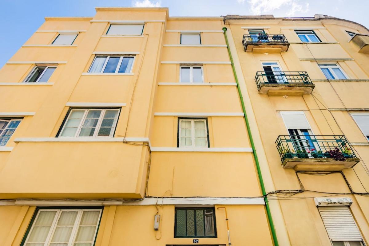 2br Cardiff With Balcony *