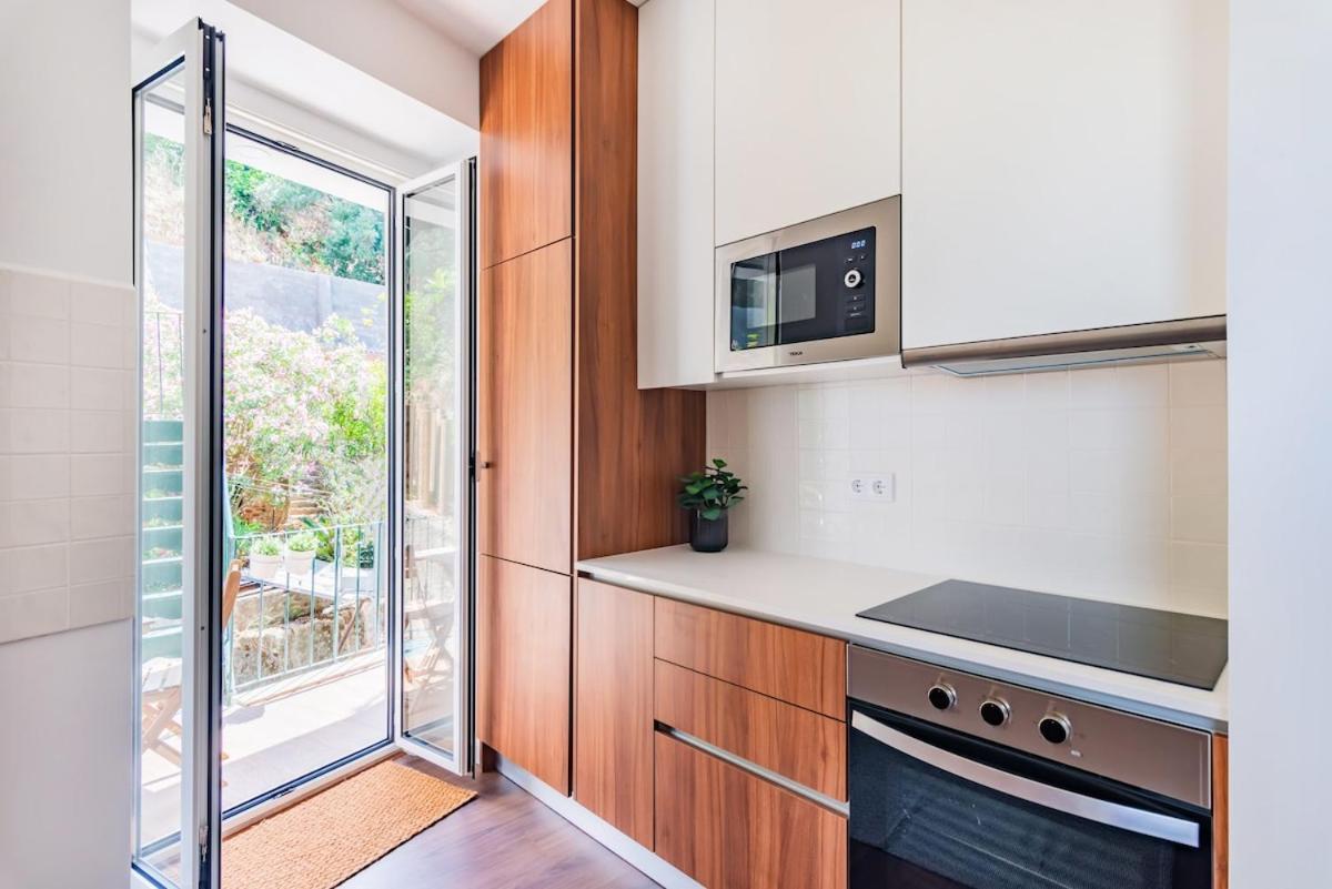 2br Cardiff With Balcony